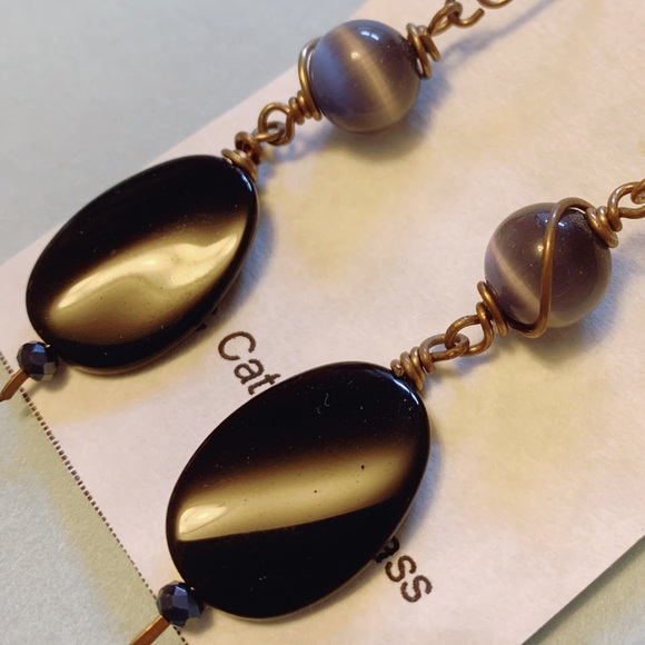 Smile The Ocean Handmade Brass Cat’s Eye Earrings - Picture 2 of 4